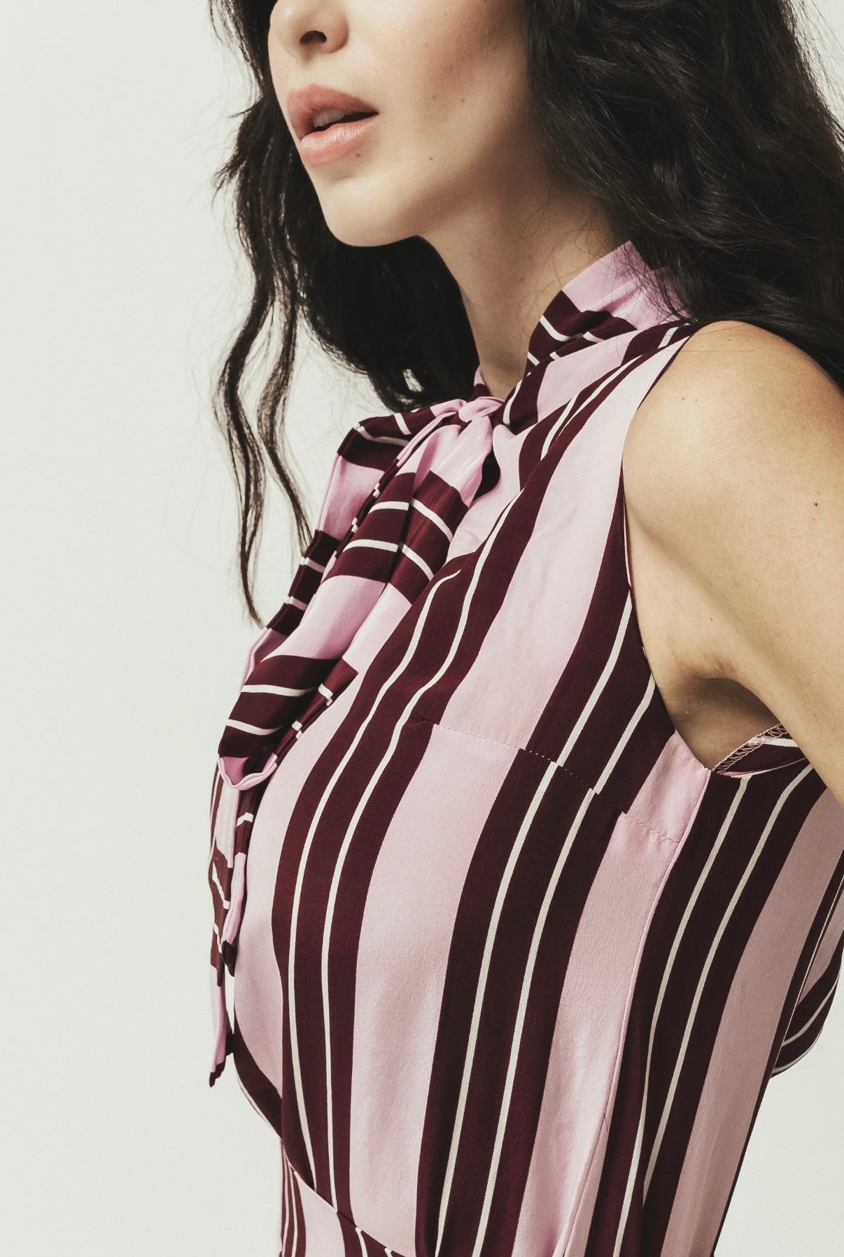 Blusa Listras com laço.